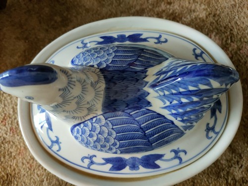 Vintage blue and white delft - white,