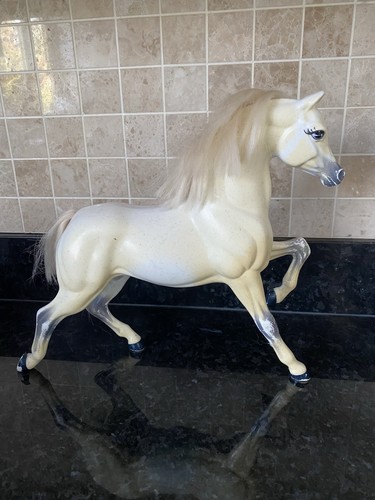 Vintage barbie white shimmer - white,