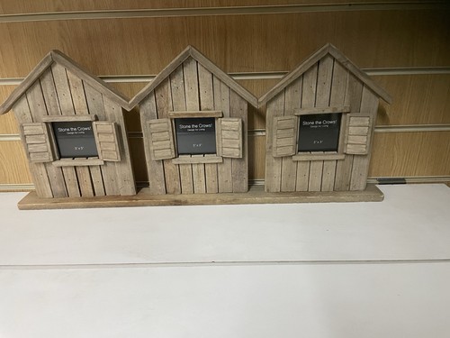 Beach hut photo - photo, frames