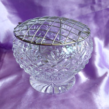 Cut Glass Rose Bowl. Two layer metal rack. Size 11 x 13 cms