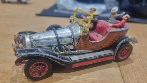 Vintage corgi toys chitty - toys,