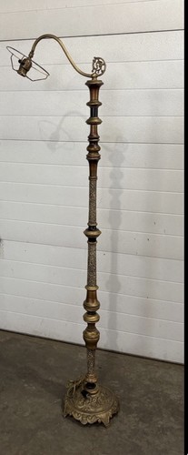 Vintage turned wood bridge arm - wood,