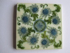 ANTIQUE 6" SQ.  PILKINGTONS MOULDED MAJOLICA GLAZED ART NOUVEAU TILE C1891 -1900