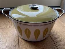  Vintage (1960’s) Catherine Holm Large Lotus Casserole Dish 