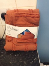 habitat tufted stripe bed set