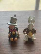 Hantel  Miniatures Alice in Wonderland collection  The Mad Hatter & Rabbit
