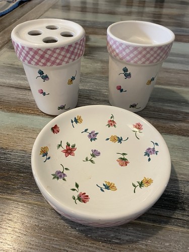 Shabby chic floral - shabby,