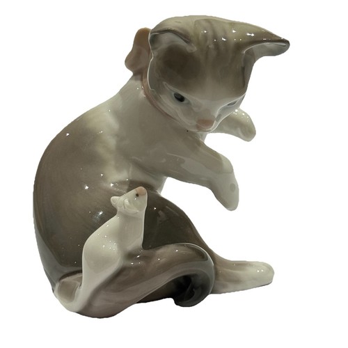 Lladro cat mouse figurine - mouse,