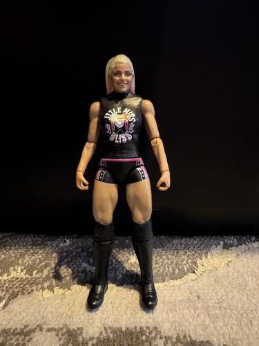 Wwe alexa bliss figure - wwe,