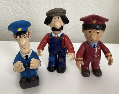 Postman pat figures 3 - postman,