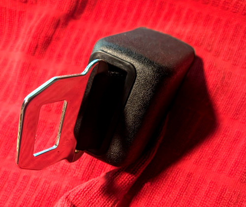 Retracting irvin model 2900 - 2900, gm