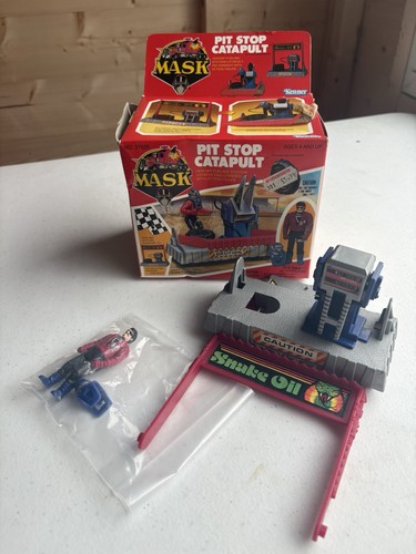 Kenner mask pit - ,