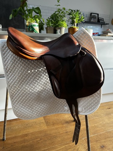 Devoucoux chiberta brown - 17.5",