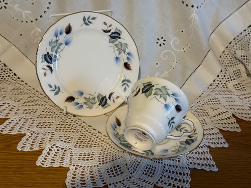 Colclough linden bone - bone, china