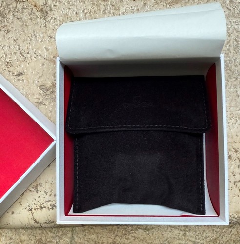 Omega pouch travel case - travel,