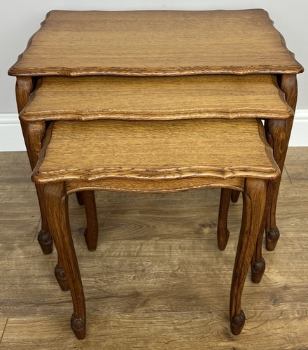 Nested tables vintage french - tables,