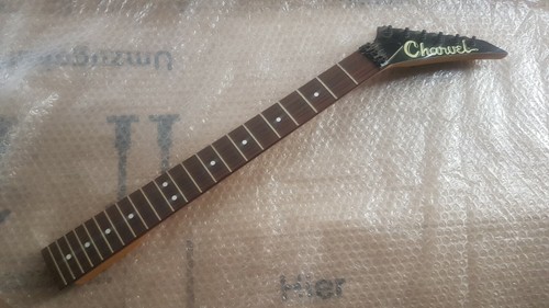 Charvel tootpaste logo - charvel,