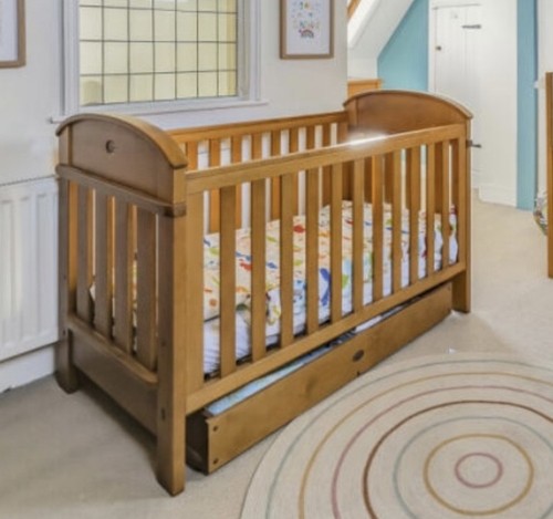 Beautiful boori hardwood bed - hardwood,