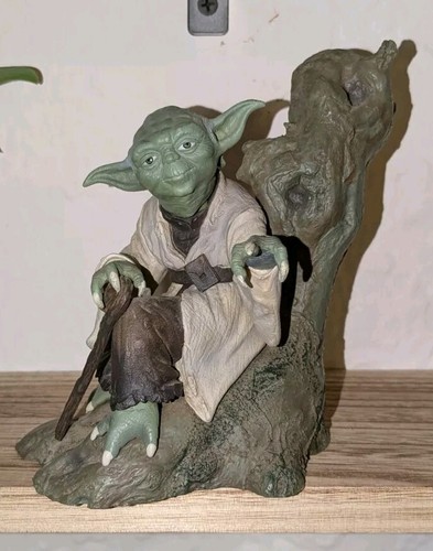 Yoda jedi figure - -,