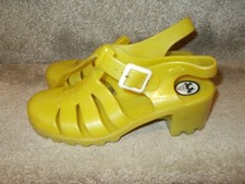 JUJU yellow chunky jelly