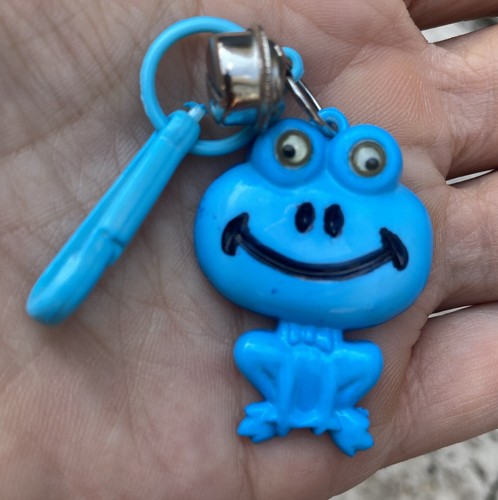 Vtg 80s smiling - google, eye
