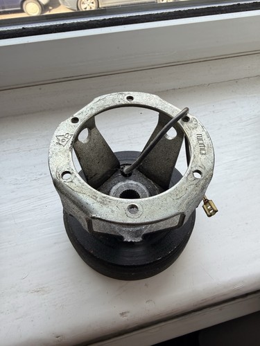 Honda momo steering wheel - honda,