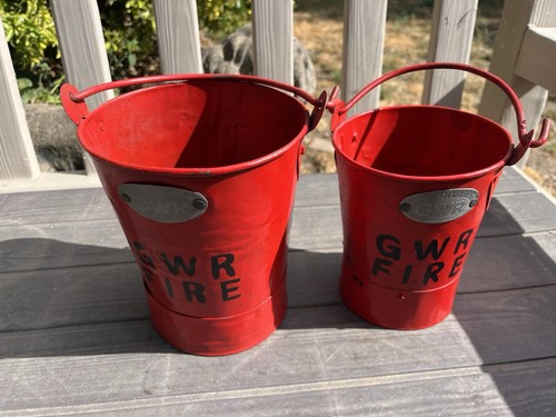 Two small red - two, vintage