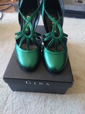 Gina Shoes Size 5.5 stunning