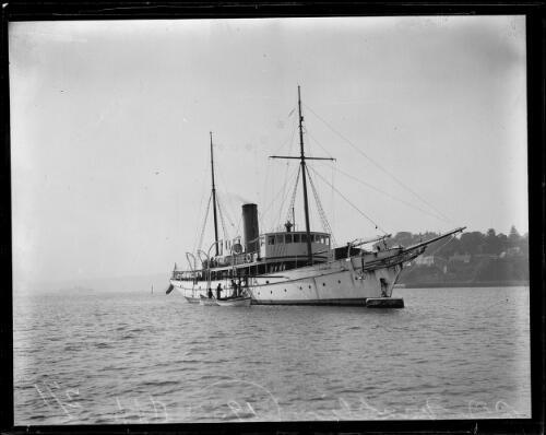 People disembarking from the