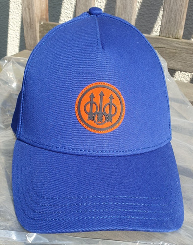 Beretta shooting baseball - shooting, cap
