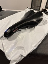 Charge Spoon Seat