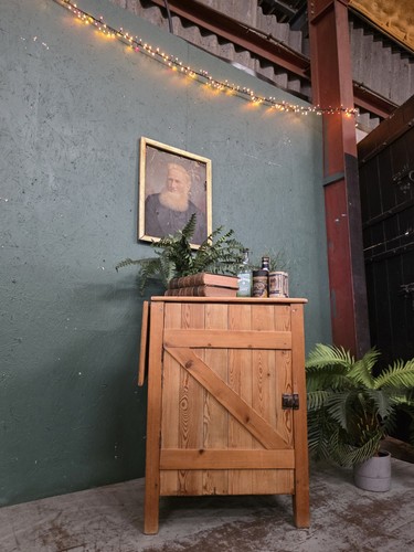 Antique vintage reclaimed - reclaimed, pine