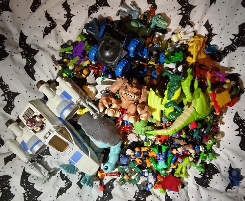 Imaginext toy figures