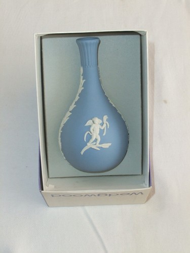 Seasons bud vase - pale, blue