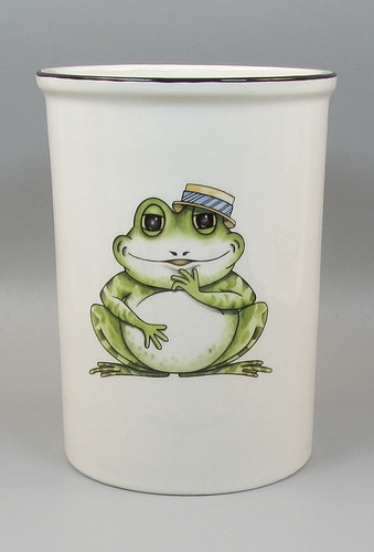 Arthur wood back - arthur, frog