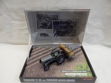 UNIVERSAL HOBBIES FERGUSON TE 20 WITH FERGUSON POTATO PLANTER  UH7127 BNIB 1:32