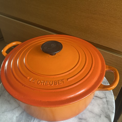 Creuset casserole dish - le,