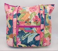 Vera Bradley Iconic Villager