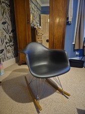 Vitra Eames rocking chair, RE