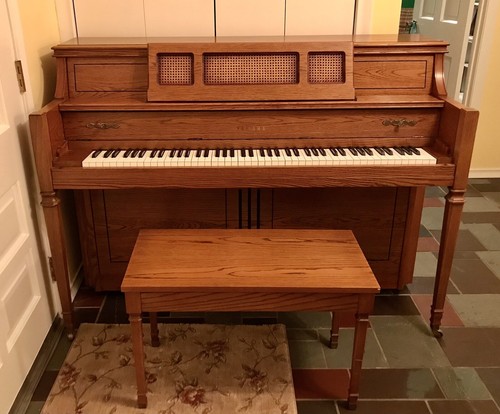 Yamaha m402 oak piano - yamaha,