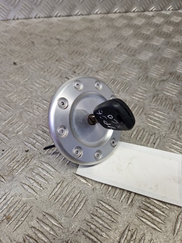 Peugeot 206 fuel filler cap - fuel,
