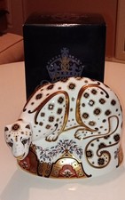 Royal Crown Derby Snow Leopard Cat Paperweight. Boxed. 2nd