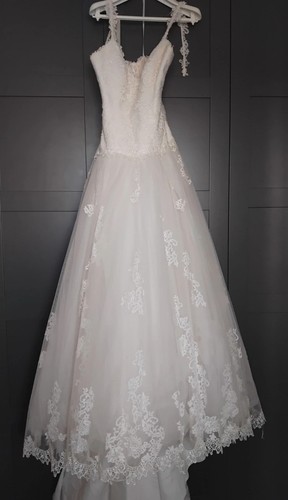 Pronovias uri wedding dress - uri,