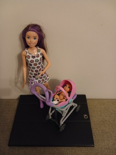 Barbie skipper babysitter - barbie, doll
