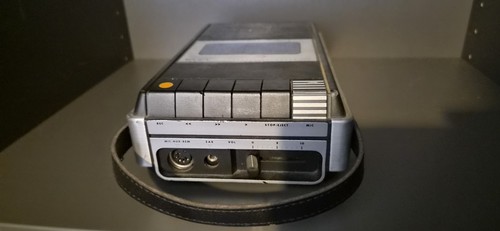 Vintage wien portable cassette - wien,
