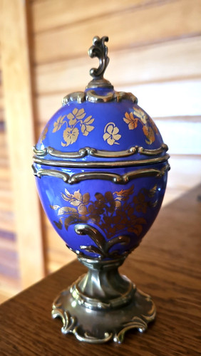 Vintage house faberge - of,
