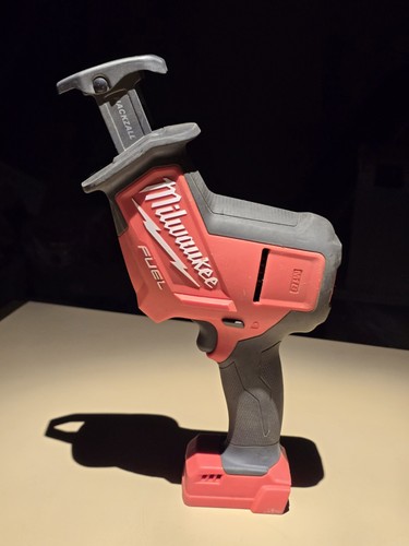 Milwaukee m18fhz 18v - milwaukee, fuel