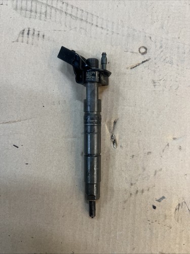 Diesel engine injector for - engine,