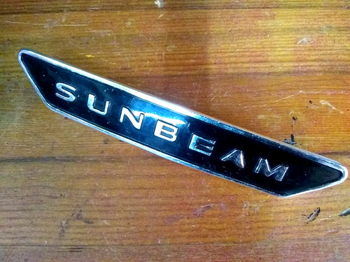 Sunbeam nos genuine badge - nos,