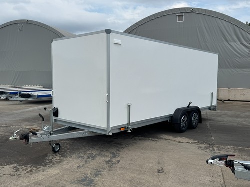 Box trailer car transporter - car,